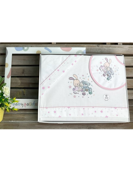 Tríptico mini cuna con babero 